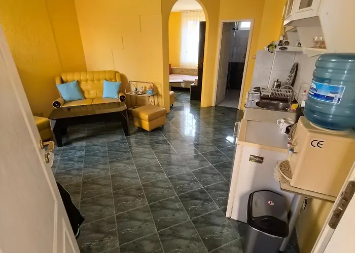 Tinka アパート ソフィア